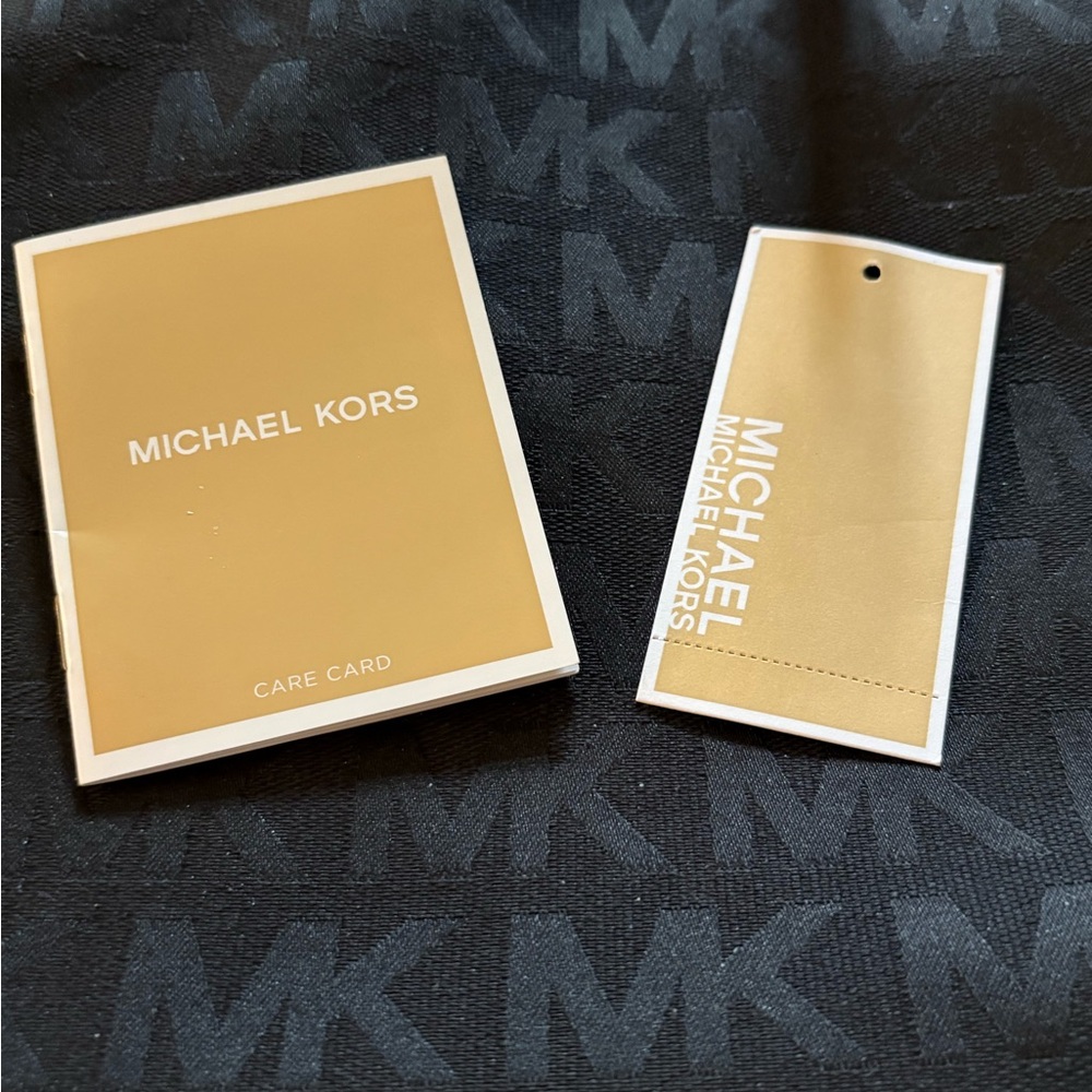 Michael Kors Jet Set Grab Bag Black on Black Logo - Picture 15 of 16